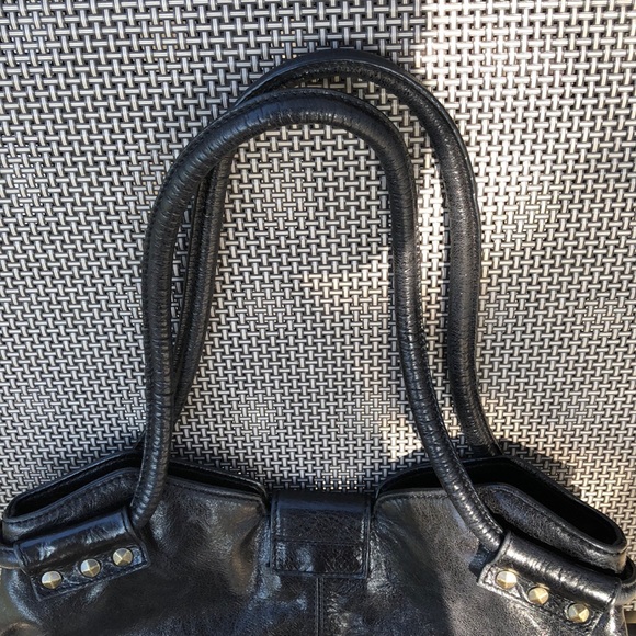 Cynthia Rowley Beautiful Black Slim Shoulder Bag - Picture 3 of 8